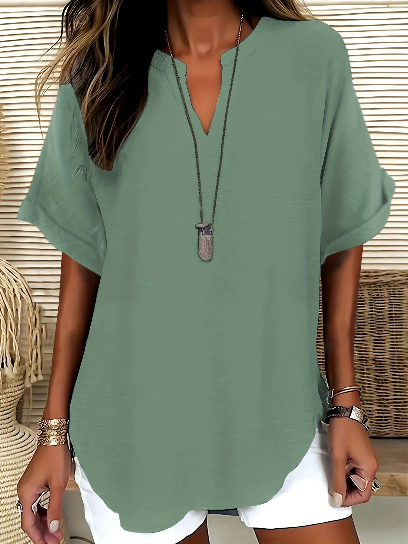 Oliva | Blusa dalla vestibilità morbida con scollo a V (2 acquistati, 1 in OMAGGIO)
