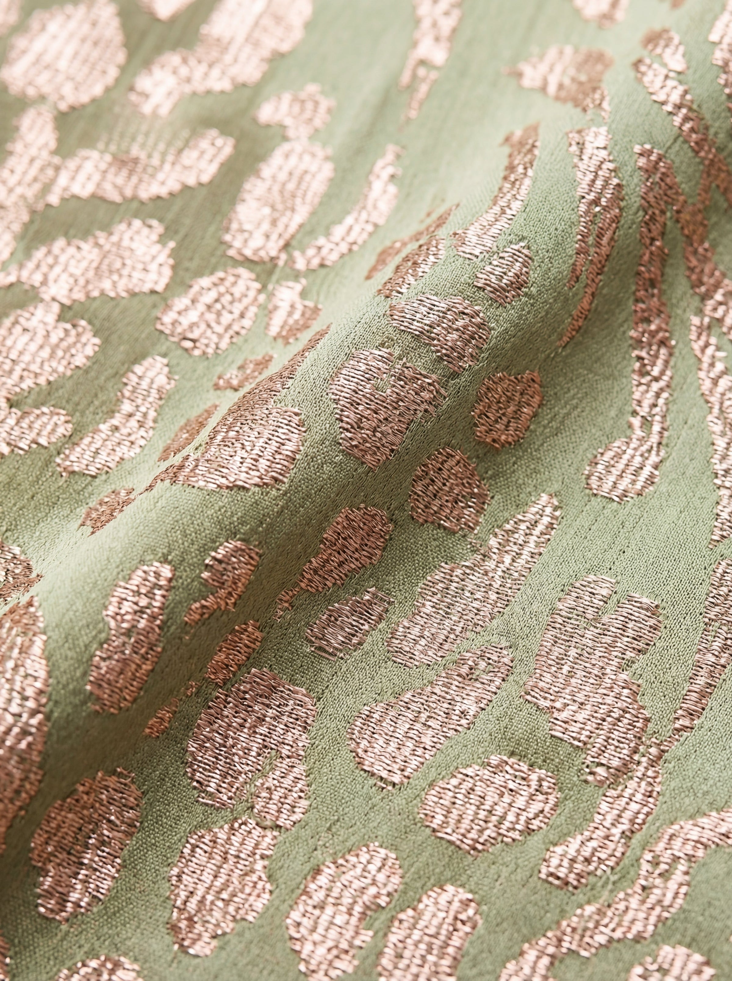 Antonella | Abito elegante in tessuto leggero e fluido