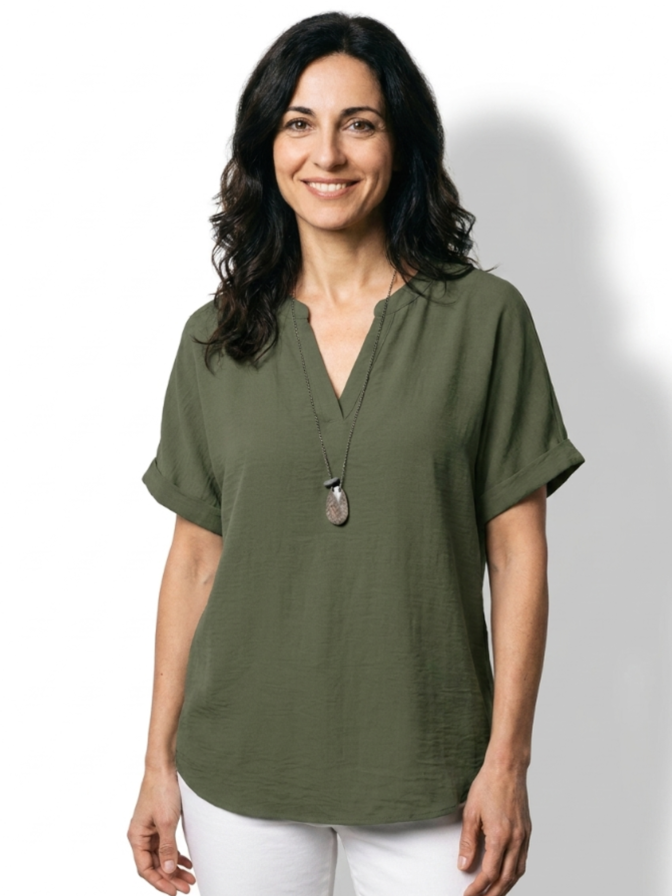 Oliva | Blusa dalla vestibilità morbida con scollo a V (2 acquistati, 1 in OMAGGIO)