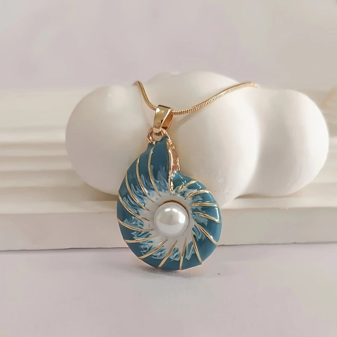 Collana con Pendente di Perla di Conchiglia