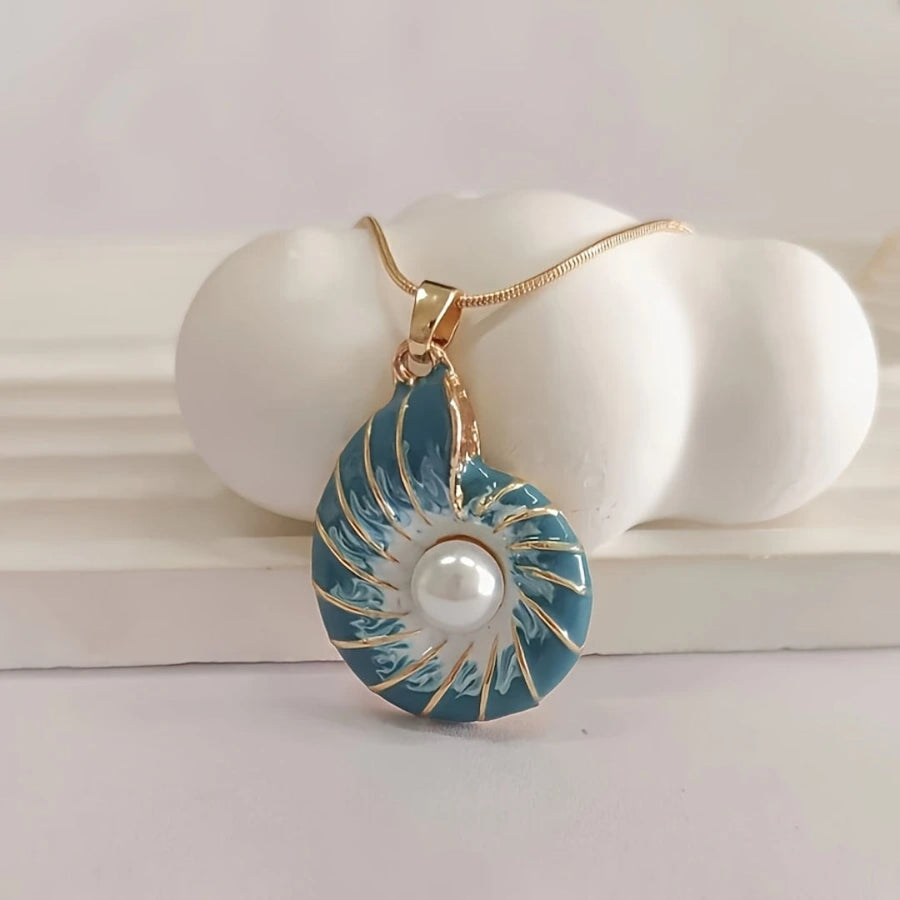 Collana con Pendente di Perla di Conchiglia