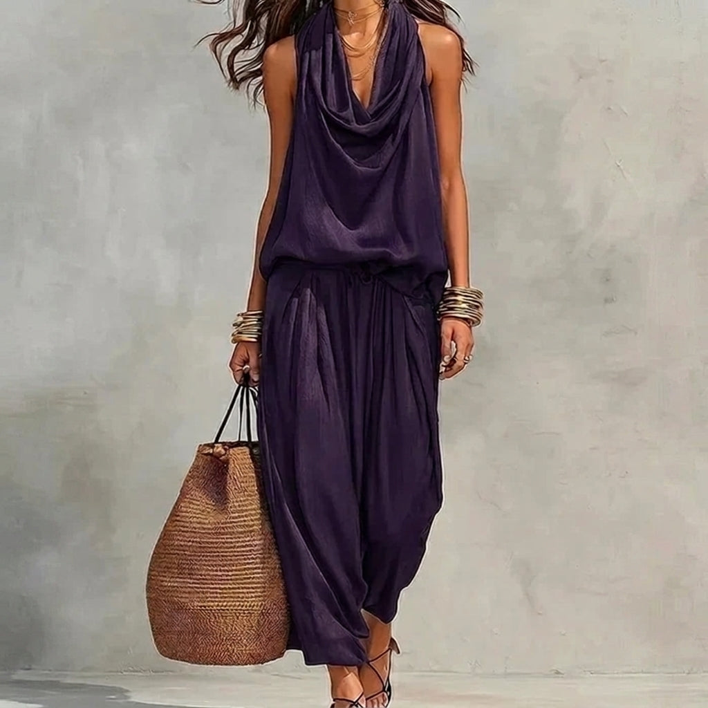 Ambra | Completo fluido con top halter drappeggiato e pantaloni