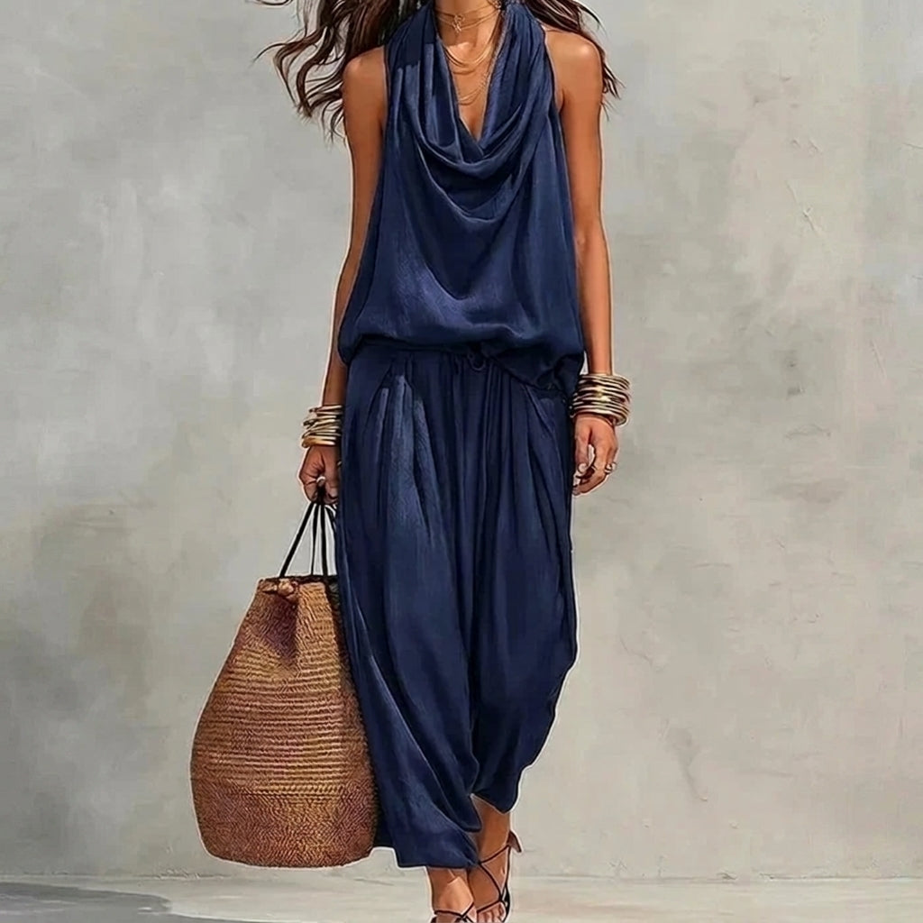 Ambra | Completo fluido con top halter drappeggiato e pantaloni