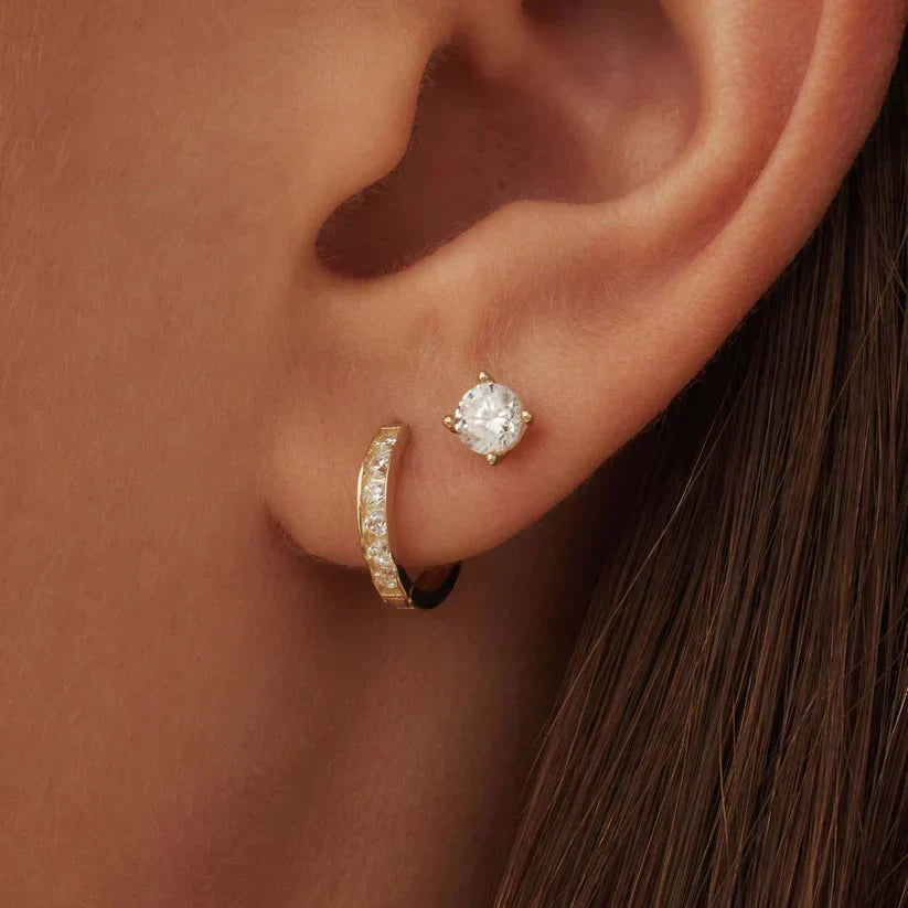 Orecchini a perno Dara Brillane con pietre | Oro